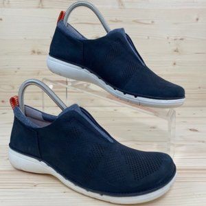 Clarks Artisan Unstructured Navy Slip On Sneakers